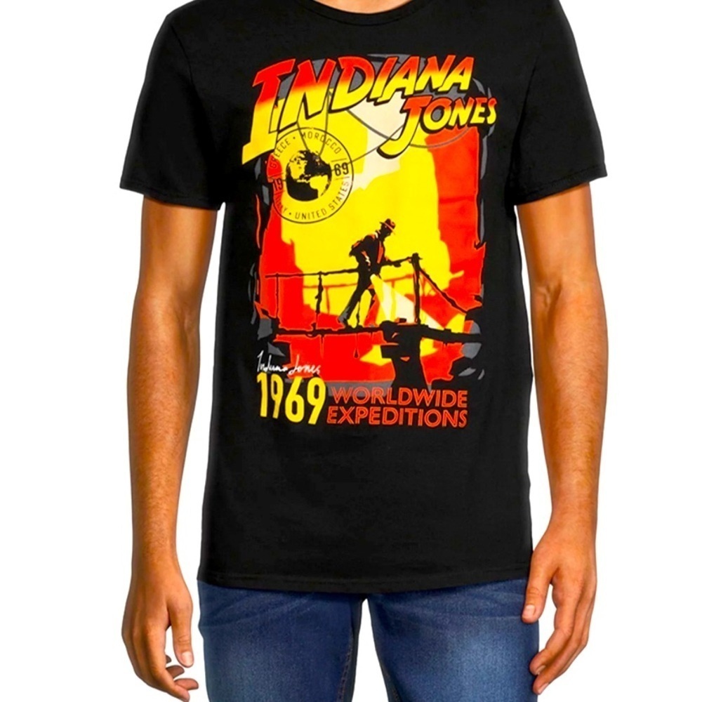 Indiana Jones men’s T’shirt brand new with tags size medium